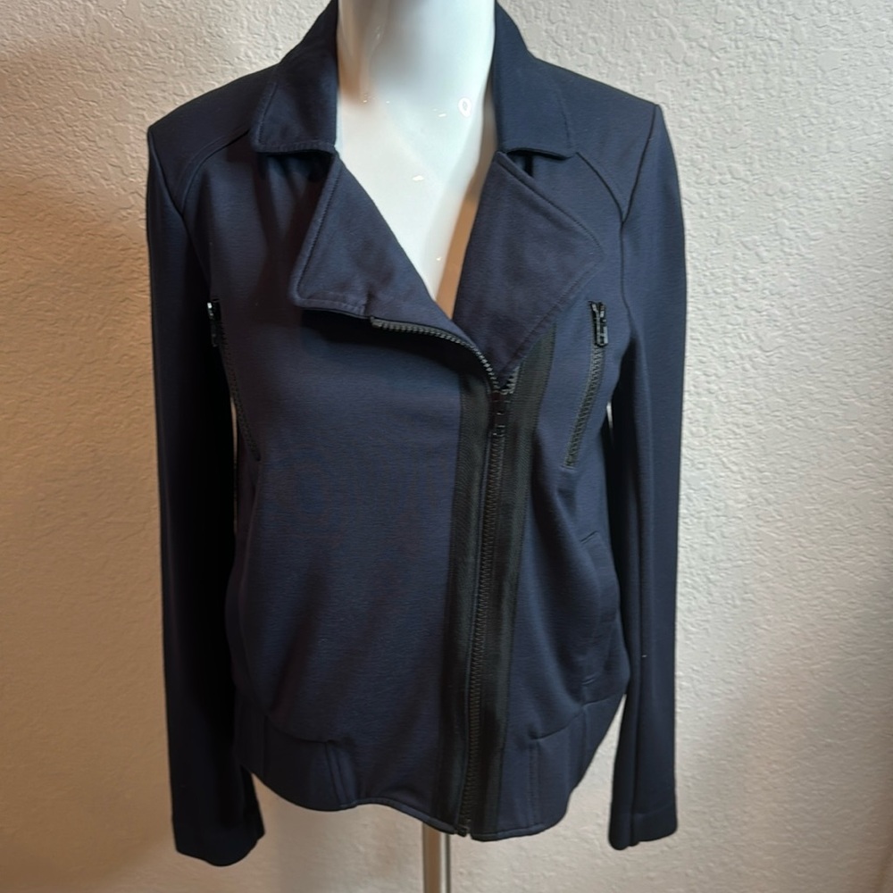 Cabi‎ woman’s jacket size extra small